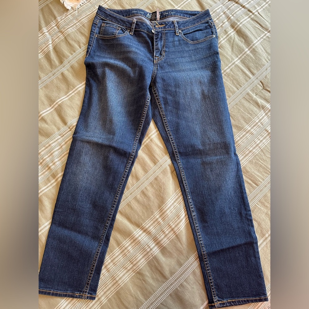 Apt. 9 Essentials slim Capri jeans